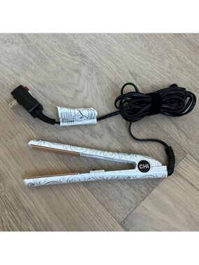 CHI Limited Edition Vintage Pearl 1” Professional Ceramic Heating Iron
